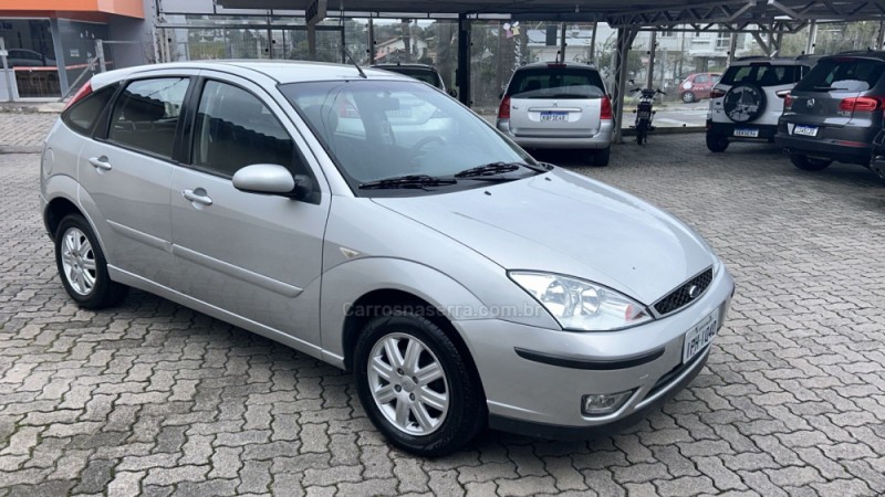 FOCUS 1.6 GLX 8V FLEX 4P MANUAL - 2009 - BENTO GONçALVES