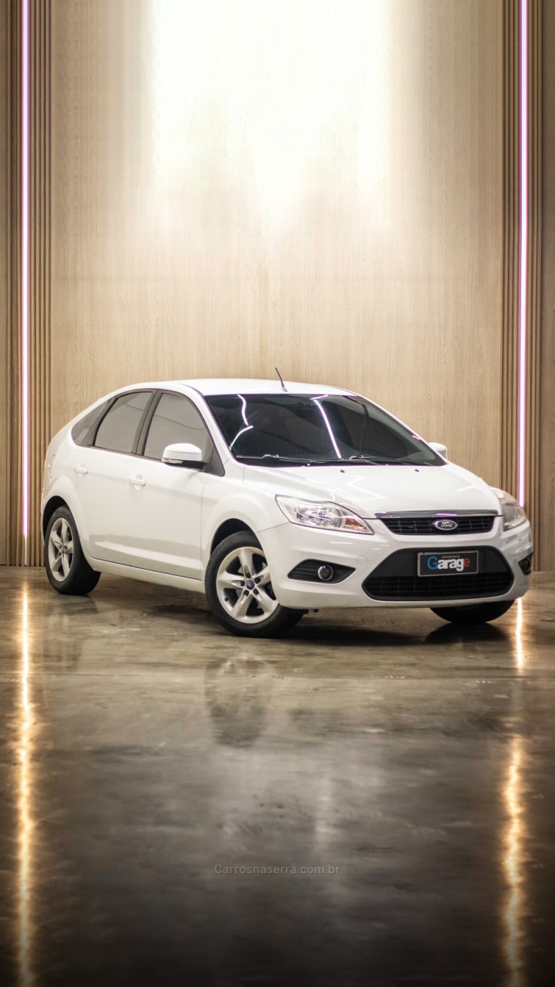 focus 1.6 s 16v flex 4p manual 2011 caxias do sul
