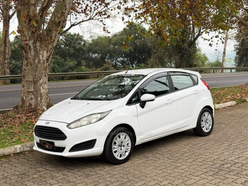 FIESTA 1.5 S HATCH 16V FLEX 4P MANUAL - 2014 - DOIS IRMãOS