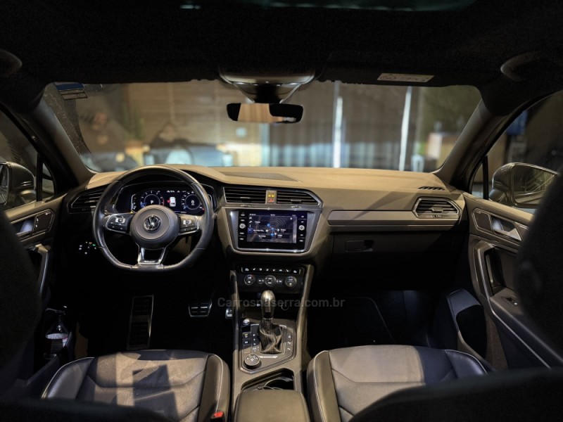 TIGUAN 2.0 TSI R-LINE 16V TURBO GASOLINA 4P TIPTRONIC - 2021 - FARROUPILHA