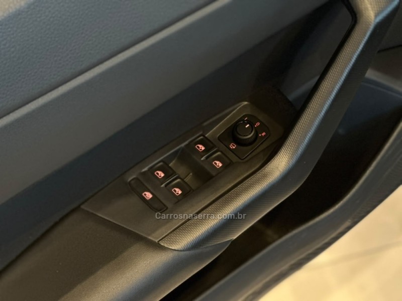 POLO 1.4 GTS 16V TURBO FLEX 4P AUTOMÁTICO - 2025 - CAXIAS DO SUL