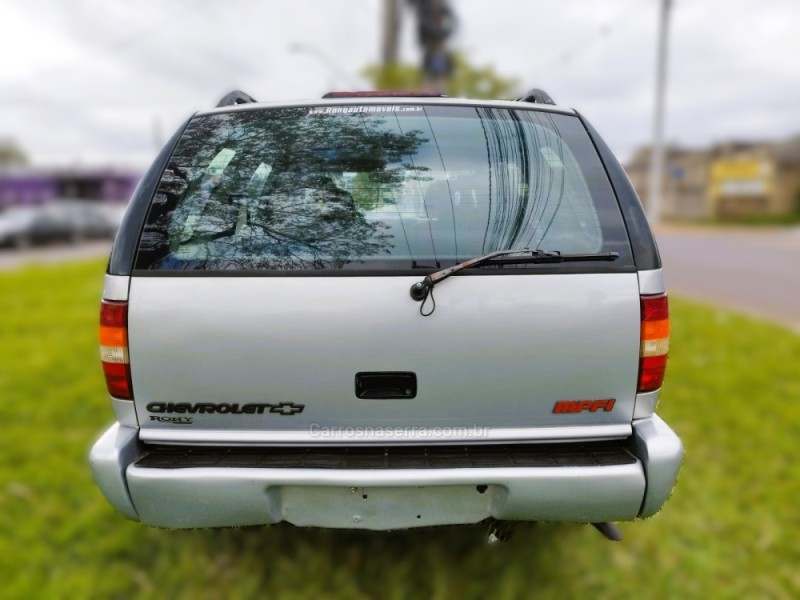 S10 2.2 MPFI DLX 4X2 CD 8V GASOLINA 4P MANUAL - 1998 - NOVO HAMBURGO