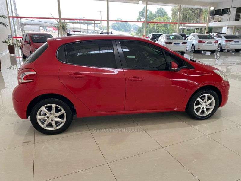 208 1.5 ACTIVE PACK 8V FLEX 4P MANUAL - 2016 - LAJEADO