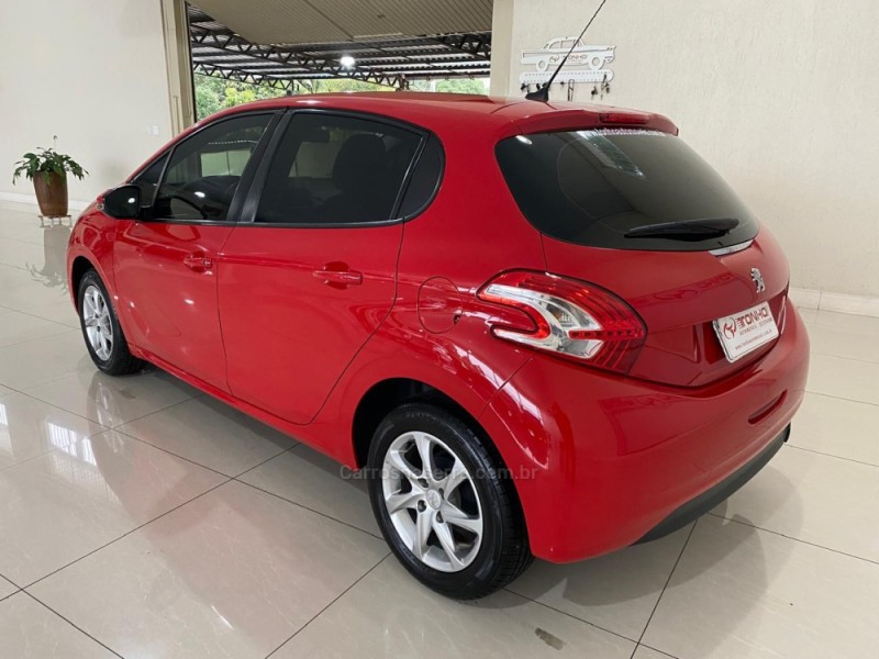 208 1.5 ACTIVE PACK 8V FLEX 4P MANUAL - 2016 - LAJEADO