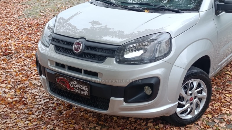 UNO 1.0 EVO VIVACE 8V FLEX 4P MANUAL - 2017 - CAXIAS DO SUL