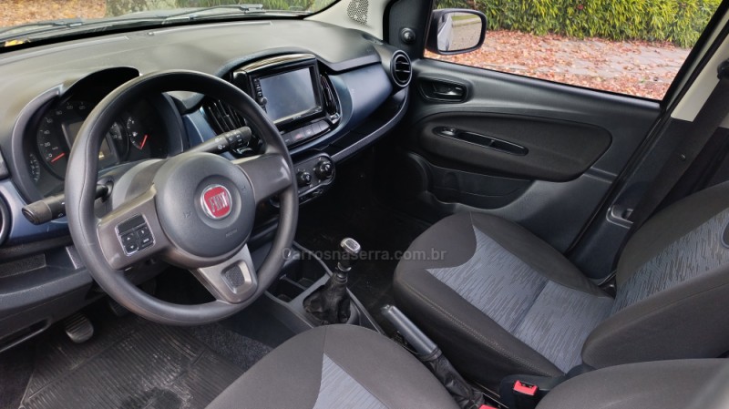 UNO 1.0 EVO VIVACE 8V FLEX 4P MANUAL - 2017 - CAXIAS DO SUL