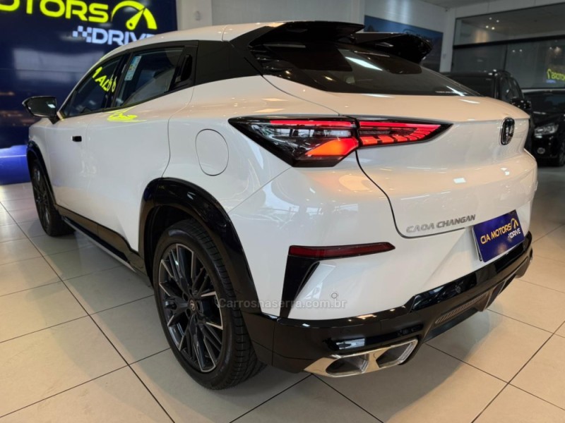 UNI-T 1.5 INFINITY 16V 4P FLEX AUTOMÁTICO - 2027 - SãO LEOPOLDO