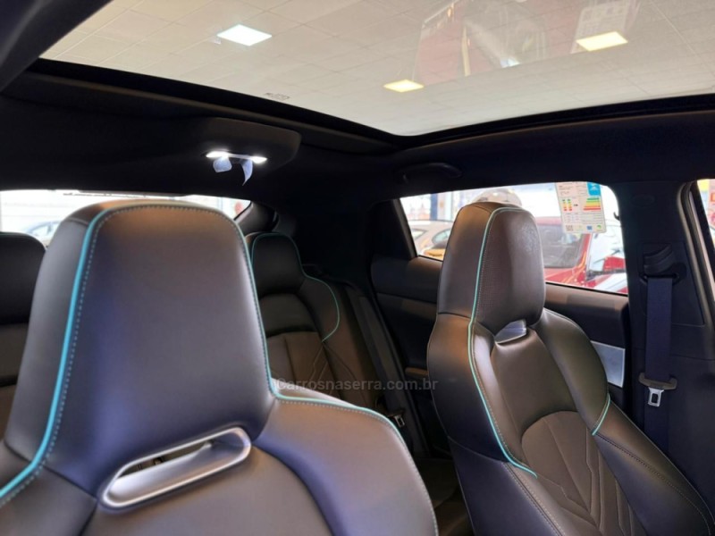 UNI-T 1.5 INFINITY 16V 4P FLEX AUTOMÁTICO - 2027 - SãO LEOPOLDO