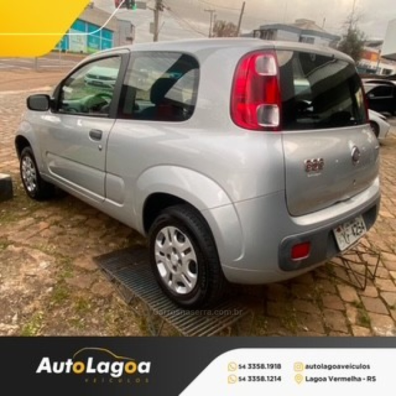 UNO 1.0 VIVACE 8V FLEX 2P MANUAL - 2013 - LAGOA VERMELHA