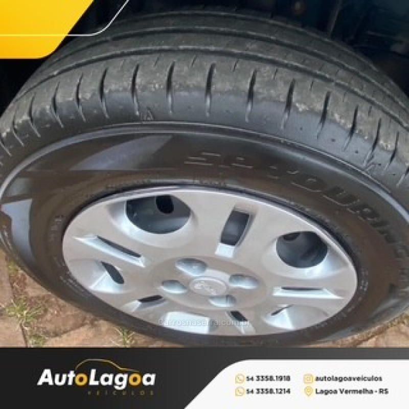 UNO 1.0 VIVACE 8V FLEX 2P MANUAL - 2013 - LAGOA VERMELHA