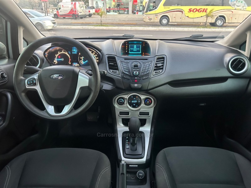fiesta 1.6 se sedan 16v flex 4p automatico 2015 gravatai