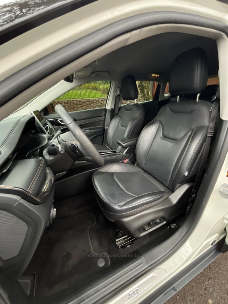 COMPASS 1.3 LIMITED T270 16V TURBO FLEX 4P AUTOMÁTICO - 2022 - ERECHIM