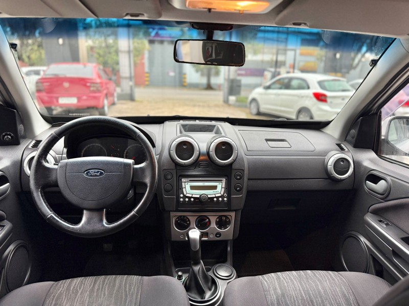 ESCORT 1.6 MPI GL 8V GASOLINA 4P MANUAL - 2009 - CAXIAS DO SUL