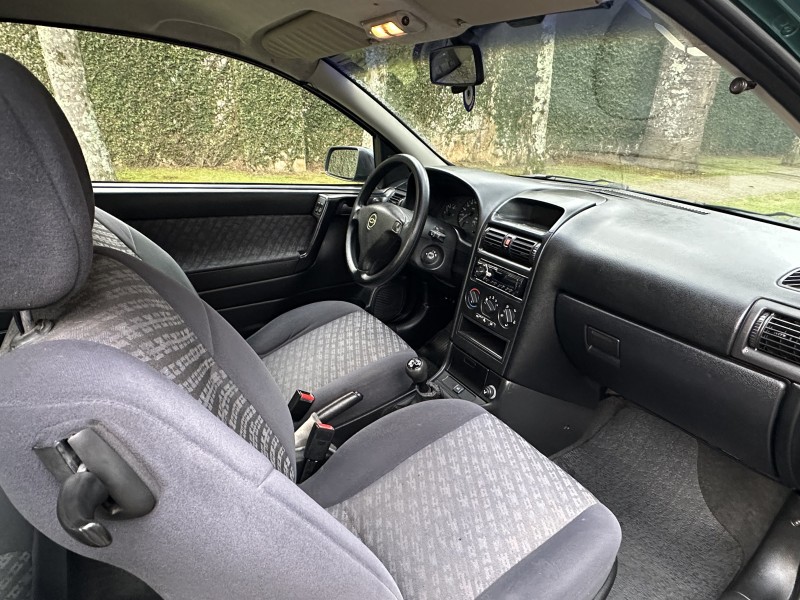 ASTRA 1.8 MPFI GL 8V GASOLINA 2P MANUAL - 2000 - CAXIAS DO SUL