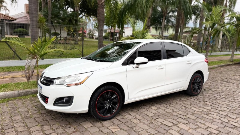 C4 LOUNGE 2.0 MPFI ORIGINE 16V FLEX 4P AUTOMÁTICO - 2015 - FELIZ