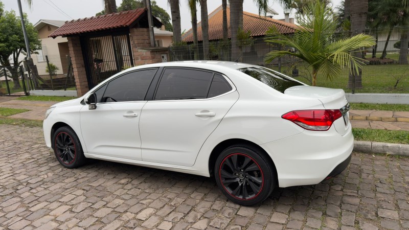 C4 LOUNGE 2.0 MPFI ORIGINE 16V FLEX 4P AUTOMÁTICO - 2015 - FELIZ