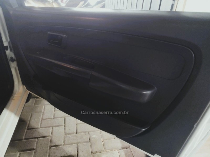 STRADA 1.4 MPI HARD WORKING CS 8V FLEX 2P MANUAL - 2018 - NOVO HAMBURGO