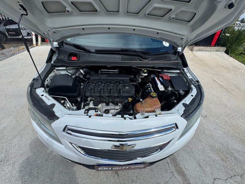 PRISMA 1.4 MPFI LTZ 8V FLEX 4P MANUAL - 2015 - CAXIAS DO SUL
