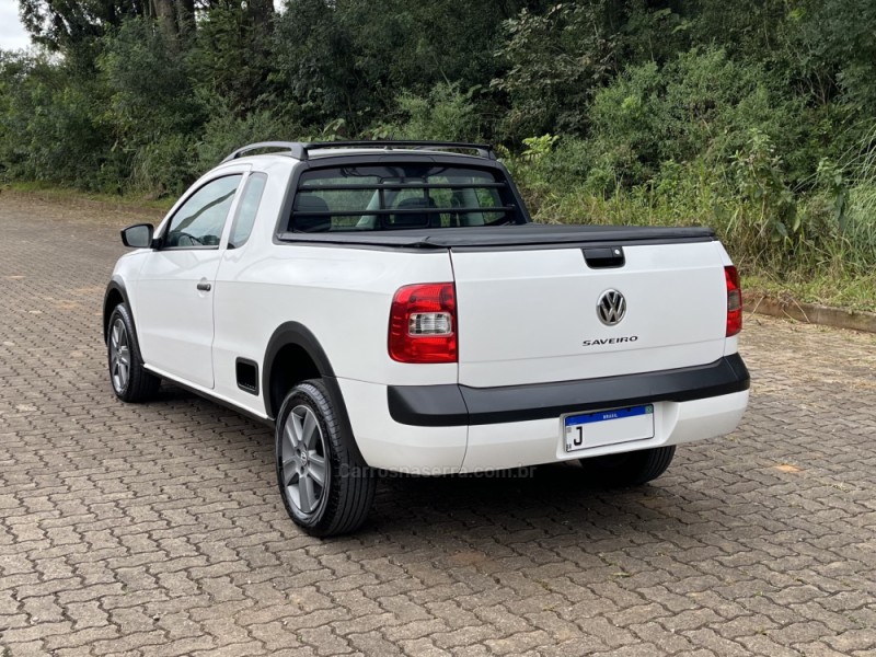 SAVEIRO 1.6 MI TRENDLINE CE 8V FLEX 2P MANUAL - 2015 - NOVA BASSANO