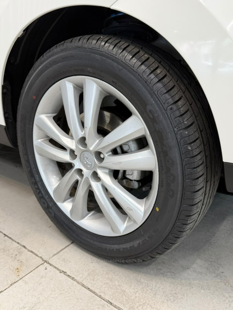 IX35 2.0 MPFI GLS 4X2 16V GASOLINA 4P AUTOMÁTICO - 2015 - CAXIAS DO SUL