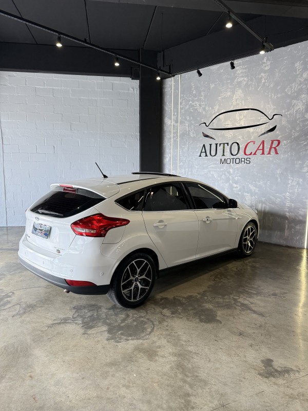 FOCUS 2.0 TITANIUM PLUS HATCH 16V FLEX 4P AUTO - 2018 - CAXIAS DO SUL