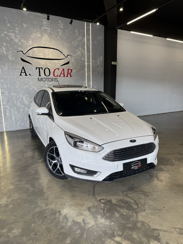 focus 2.0 titanium plus hatch 16v flex 4p auto 2018 caxias do sul