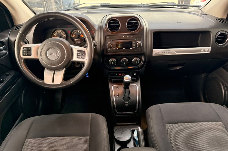 COMPASS 2.0 SPORT 4X2 16V GASOLINA 4P AUTOMÁTICO - 2015 - CANELA