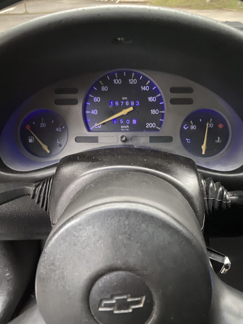 CORSA 1.0 MPFI SUPER SEDAN 8V GASOLINA 4P MANUAL - 1999 - FARROUPILHA