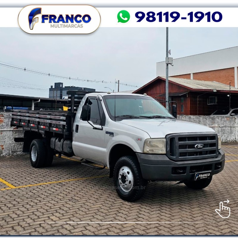 F-4000 TURBO (CUMMINS) 4X4 - 2010 - VACARIA