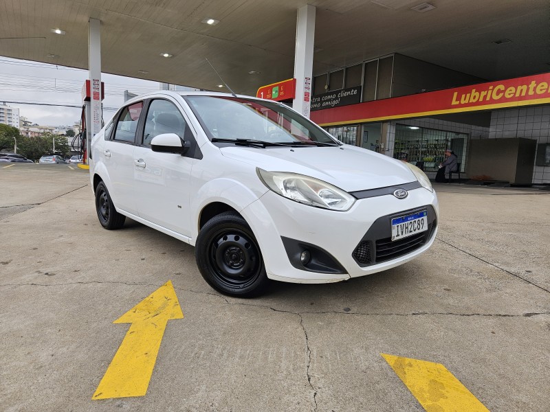 FIESTA 1.6 MPI SEDAN 8V FLEX 4P MANUAL - 2014 - CAXIAS DO SUL