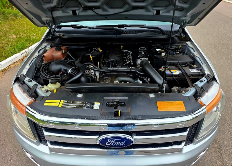 RANGER 3.2 XLT 4X4 CD 20V DIESEL 4P MANUAL - 2014 - BENTO GONçALVES