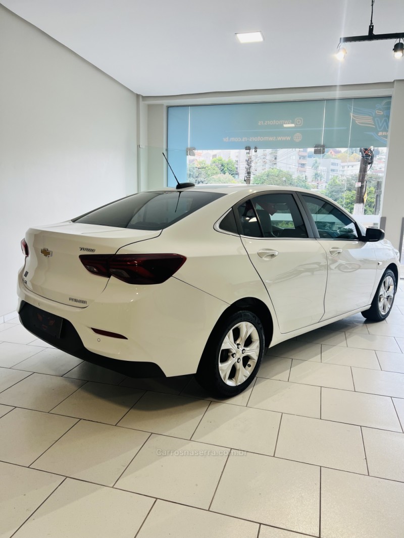 ONIX 1.0	PREMIER PLUS 12V TURBO FLEX 4P AUTOMÁTICO - 2020 - GARIBALDI