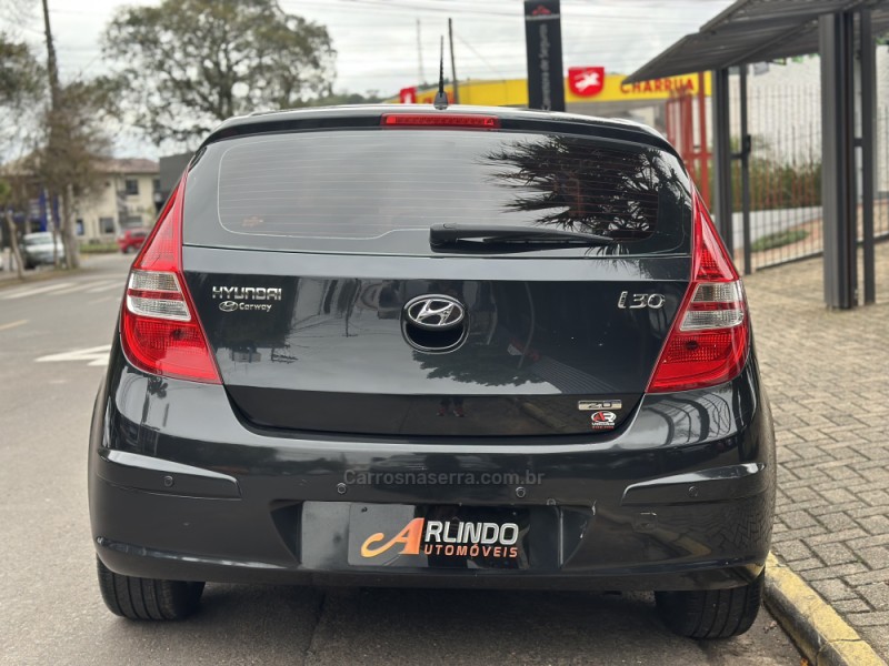 I30 2.0 MPI 16V GASOLINA 4P MANUAL - 2010 - PAROBé