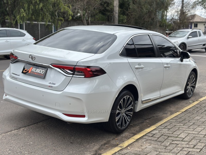 COROLLA 2.0 ALTIS PREMIUM 16V FLEX 4P AUTOMÁTICO - 2022 - PAROBé