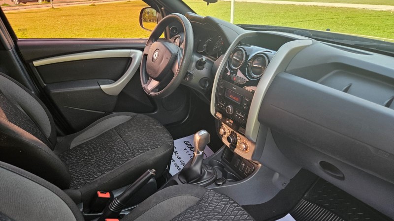 DUSTER 1.6 INTENSE 16V FLEX 4P AUTOMÁTICO - 2019 - CANELA