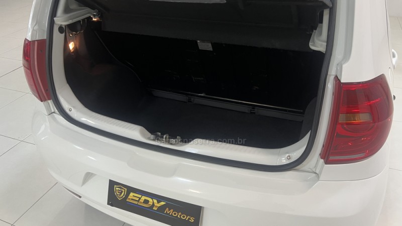 FOX 1.6 MI ITREND 8V FLEX 4P MANUAL - 2012 - BENTO GONçALVES