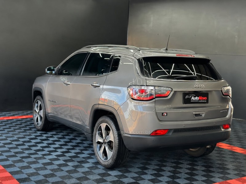 COMPASS 2.0 16V FLEX LONGITUDE AUTOMÁTICO - 2018 - VACARIA