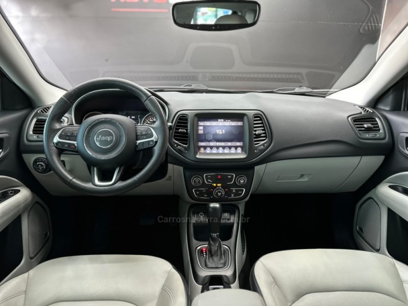 COMPASS 2.0 16V FLEX LONGITUDE AUTOMÁTICO - 2018 - VACARIA