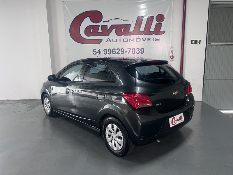 ONIX 1.0 MPFI LT 8V FLEX 4P MANUAL - 2019 - CAXIAS DO SUL