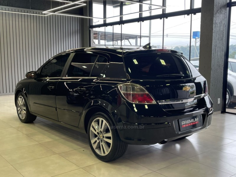 VECTRA 2.0 MPFI GT-X HATCH 8V FLEX 4P AUTOMÁTICO - 2010 - DOIS IRMãOS