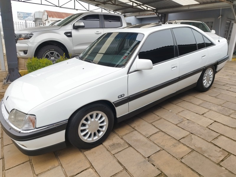 OMEGA 4.1 SFI CD 12V GASOLINA 4P MANUAL - 1996 - VERANóPOLIS