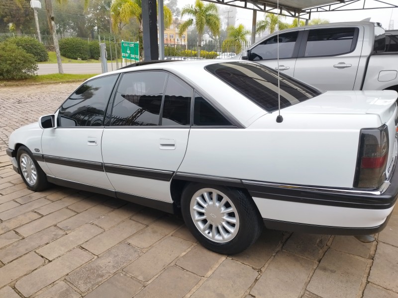 OMEGA 4.1 SFI CD 12V GASOLINA 4P MANUAL - 1996 - VERANóPOLIS