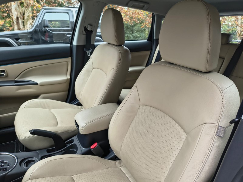 OUTLANDER 2.0 MIVEC HPE GASOLINA 4P AUTOMÁTICO - 2021 - DOIS IRMãOS