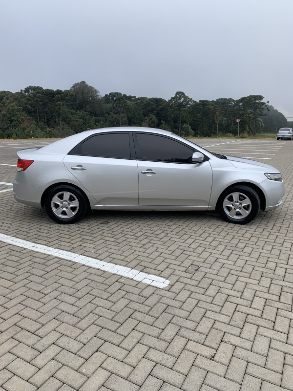 CERATO 1.6 EX3 SEDAN 16V GASOLINA 4P AUTOMÁTICO - 2012 - CAXIAS DO SUL