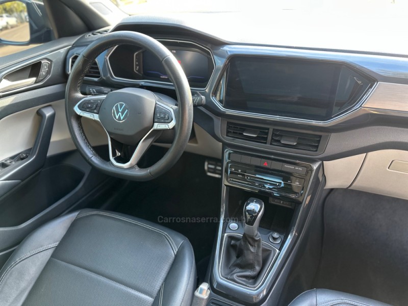 T-CROSS 1.4 HIGHLINE TSI 16V FLEX 4P AUTOMÁTICO - 2024 - PAROBé