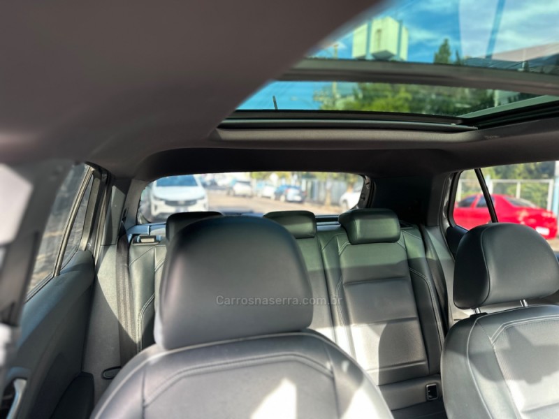 T-CROSS 1.4 HIGHLINE TSI 16V FLEX 4P AUTOMÁTICO - 2024 - PAROBé