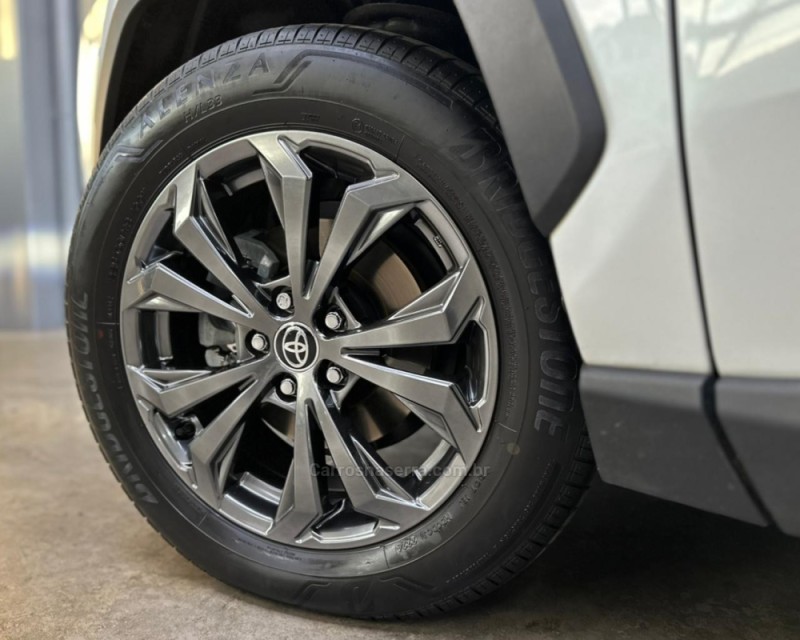 RAV4 2.5 SX CONNECT AWD VVT-IE HYBRID 4P AUTOMÁTICO - 2024 - VACARIA