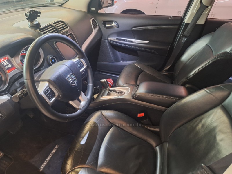 JOURNEY 3.6 RT V6 GASOLINA 4P AUTOMÁTICO - 2015 - NOVO HAMBURGO
