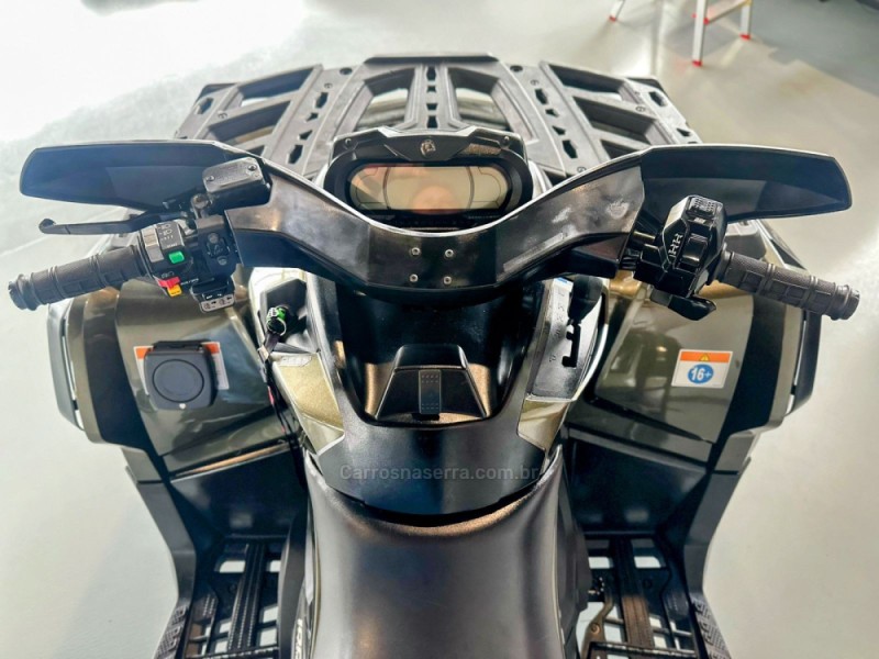 OUTLANDER 1000X MR - 2020 - TRêS COROAS