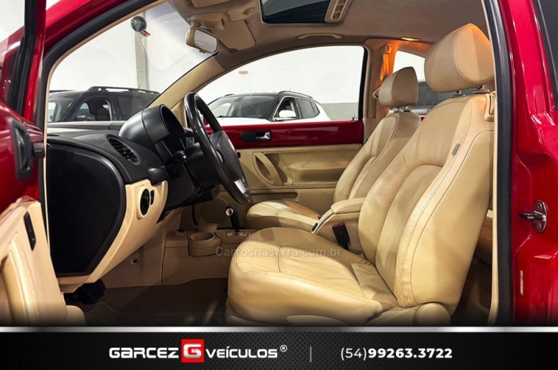 NEW BEETLE 2.0 MI 8V GASOLINA 2P TIPTRONIC - 2010 - BENTO GONçALVES